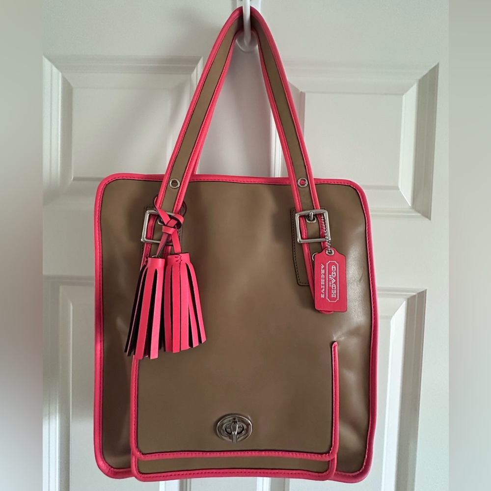 Coach ARCHIVAL TWO TONE LEATHER MAGAZINE TOTE, SILVER/LIGHT SAND/WATERMELON